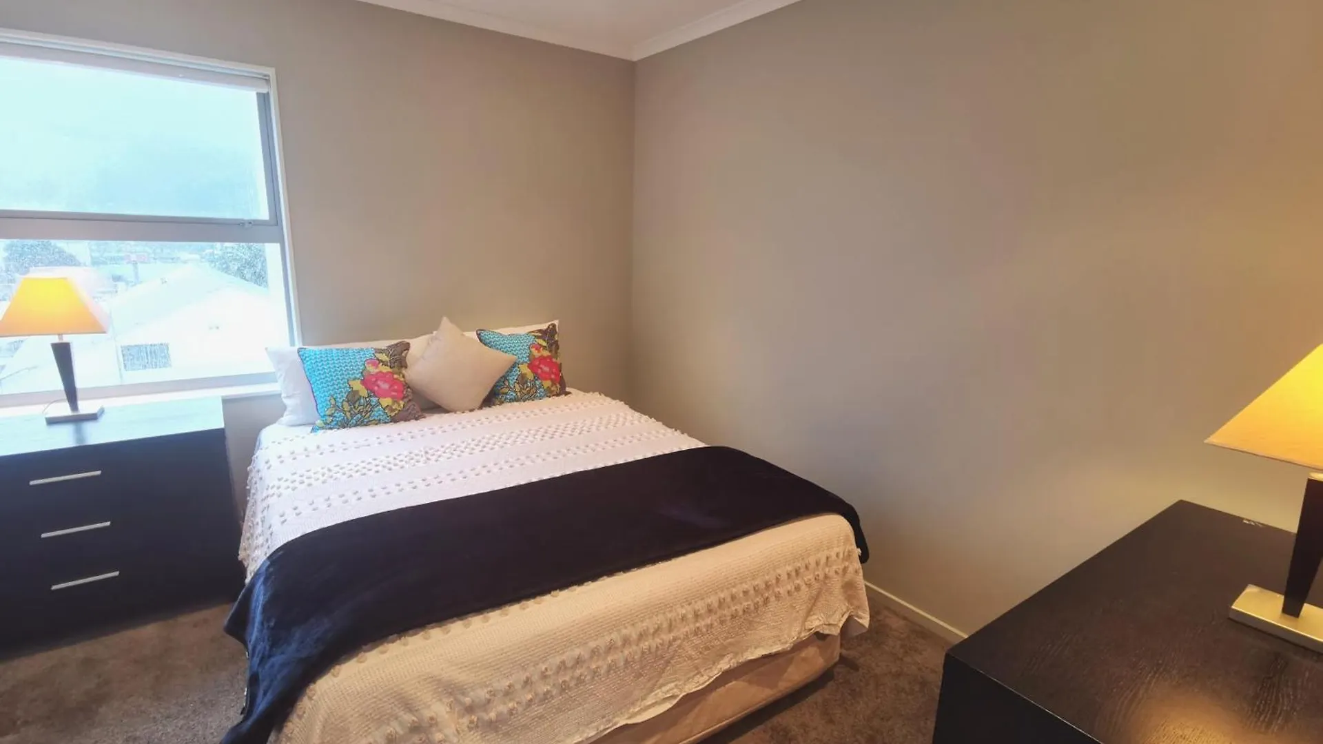 Oxleys 501 3 Bedroom Penthouse Picton